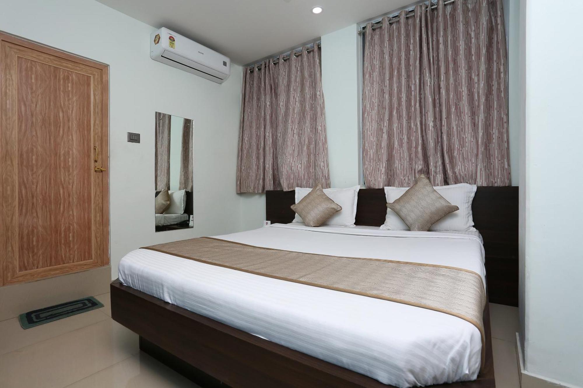 Hotel O Aashray Guest House Guwahati Exteriör bild